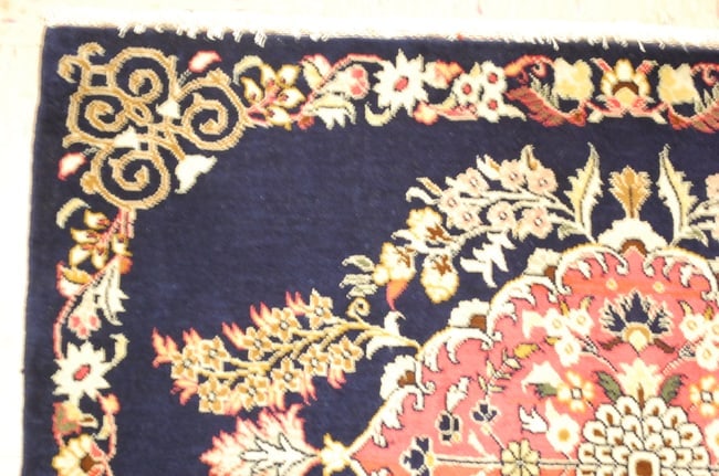 Persian KASHAN RUG 2'2" x 2'10" - 2