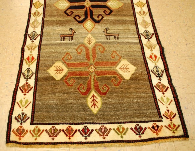 Persian SHIRAZ RUG 3'5" X 5'5" - 3