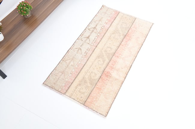1'8'' x 3'1'' Turkish Handmade Kilim Rug - 17418 - 4