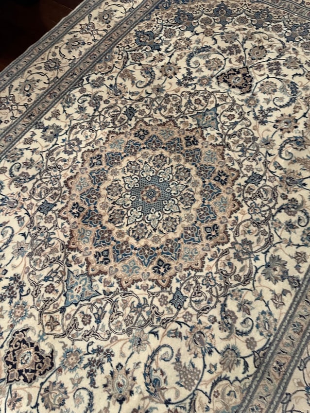 Very Fine Hand Knotted Persian Silk&Wool Nain Rug 6x8.1 ft - 7