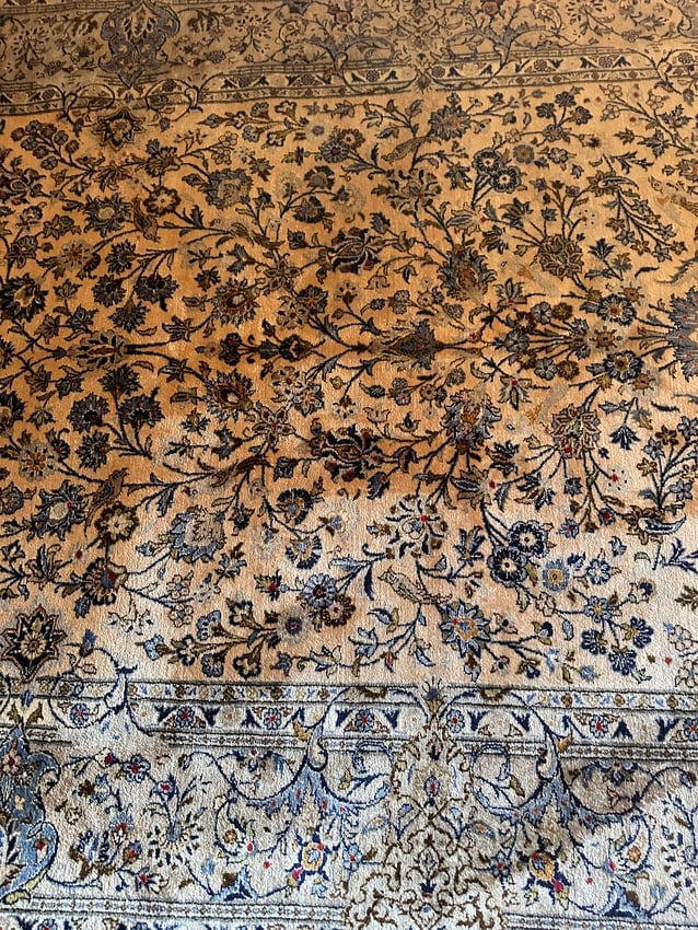 Very Fine Hand Knotted Persian Silk Rug 6.4x4.2 ft - 4