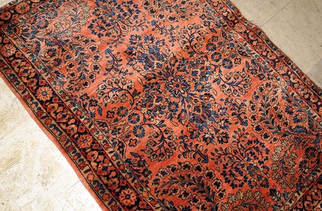 Handmade antique Persian Sarouk rug 3.2' x 5.3' ( 97cm x 161cm) 1920s - 6