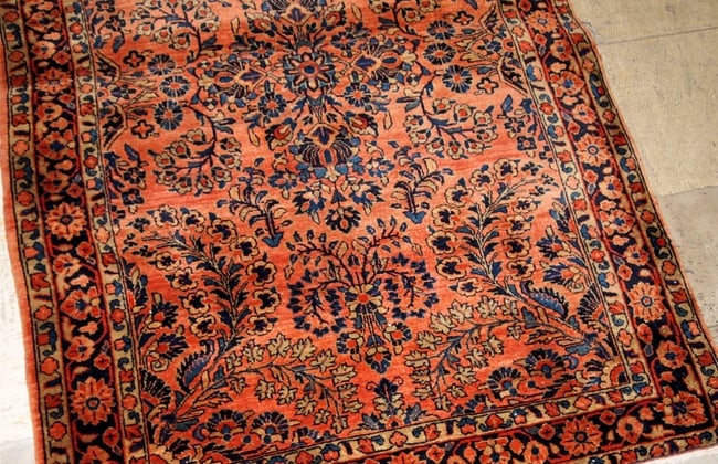 Handmade antique Persian Sarouk rug 3.2' x 5.3' ( 97cm x 161cm) 1920s - 8