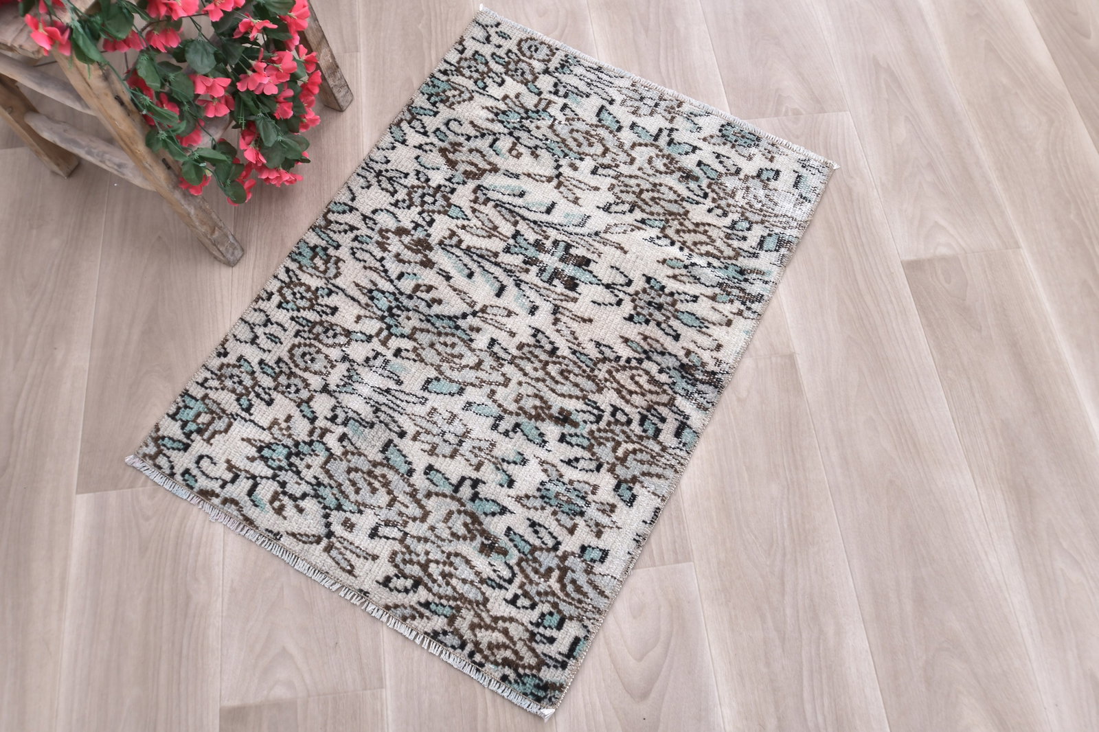 2'1'' x 2'11'' Turkish Vintage Runner Rug - 240938 - 2