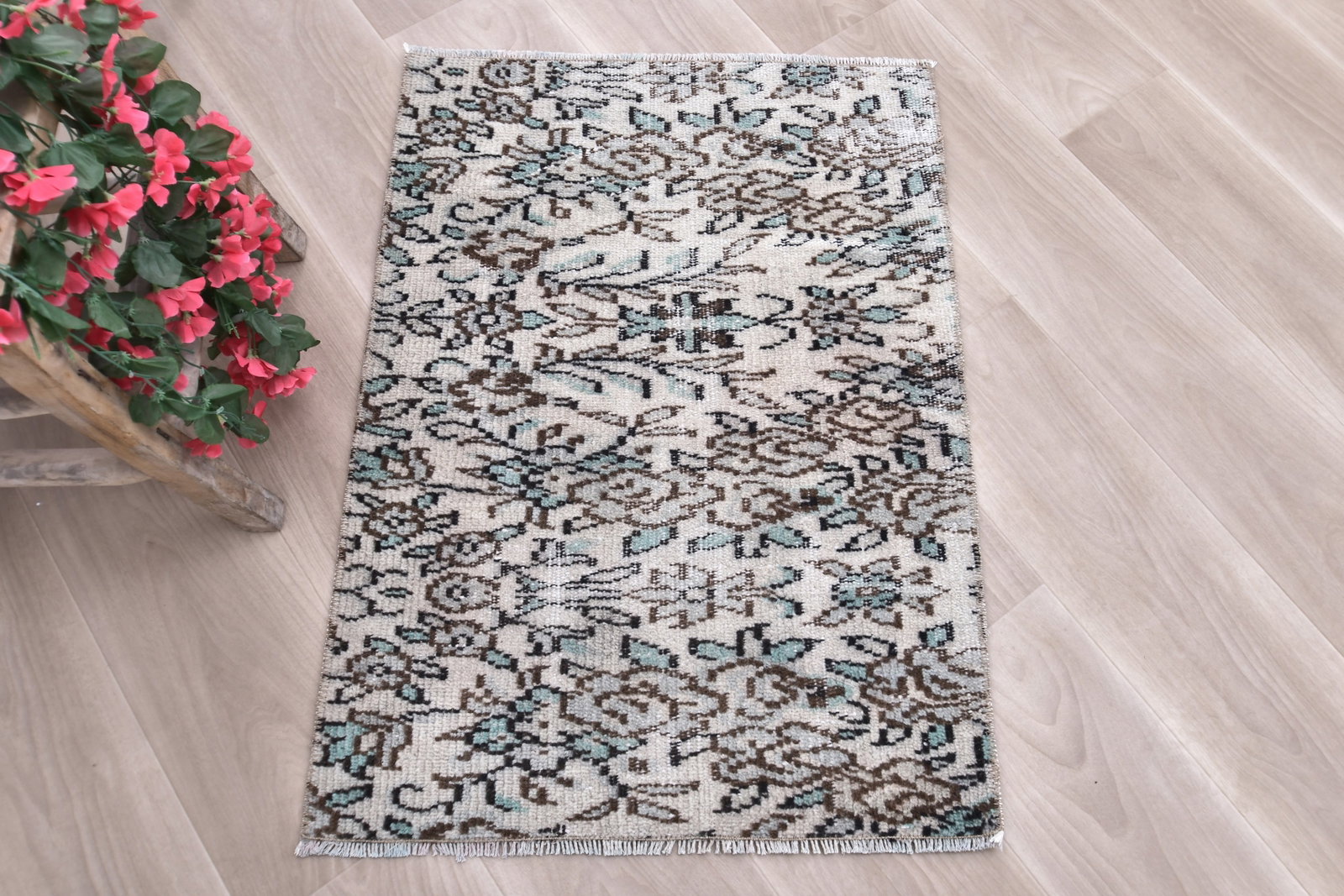 2'1'' x 2'11'' Turkish Vintage Runner Rug - 240938 - 3
