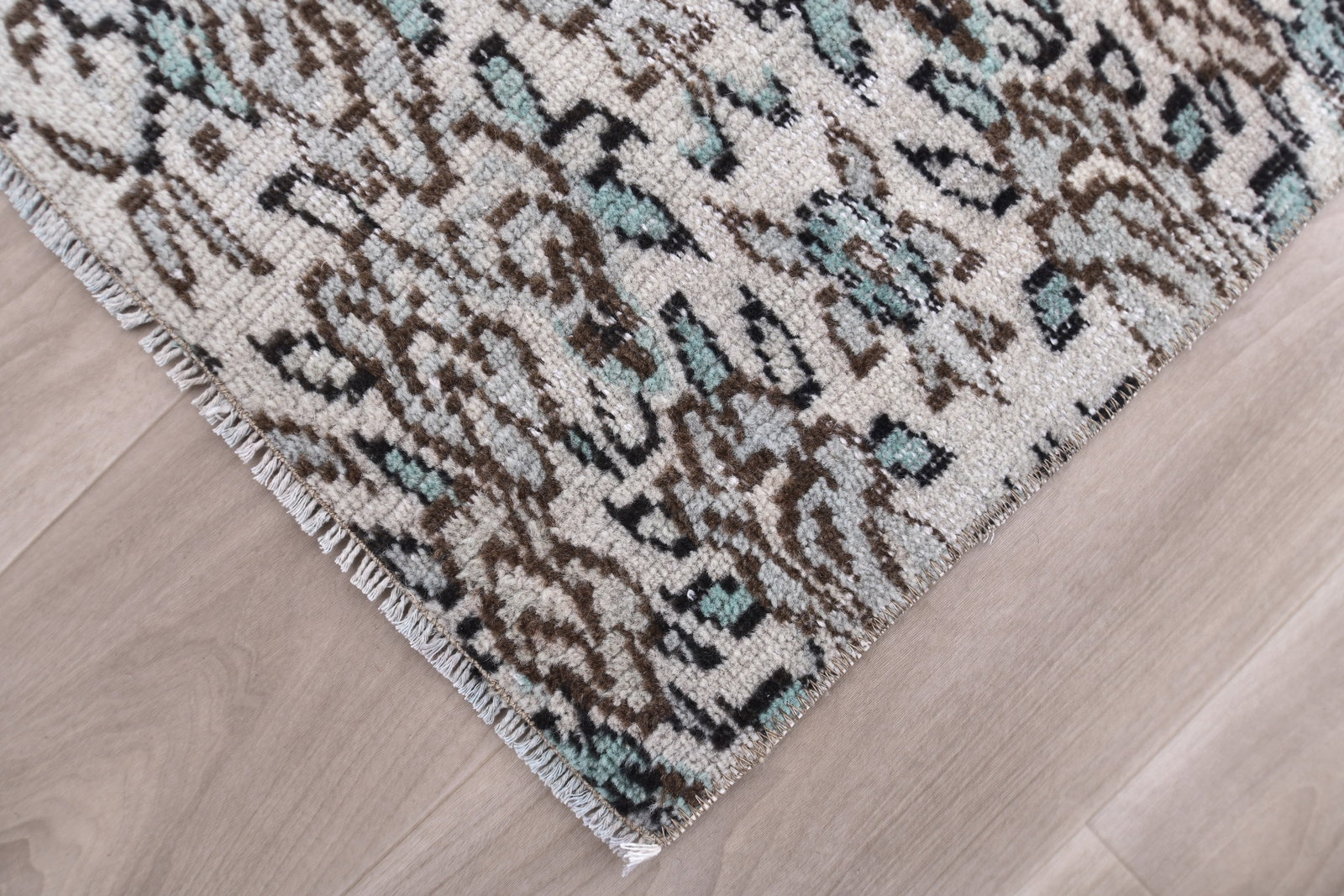 2'1'' x 2'11'' Turkish Vintage Runner Rug - 240938 - 7