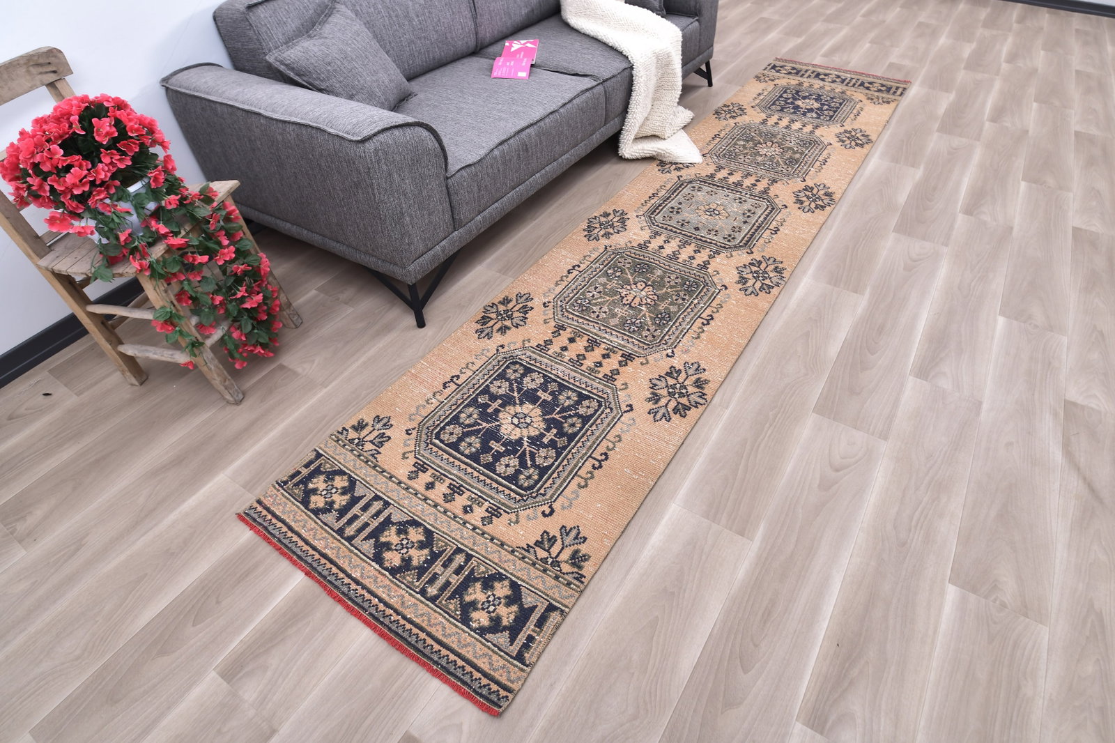 2'6'' x 11'8'' Turkish Vintage Runner Rug - 240926 - 2