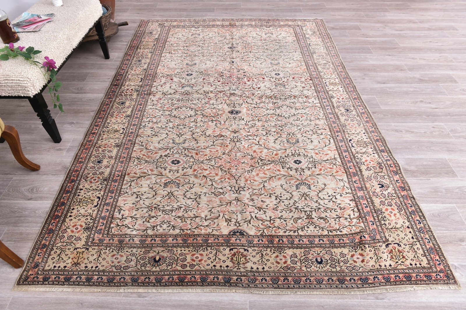 6'3'' x 9'8'' Unique Handmade Vintage Rug - 243892 - 3