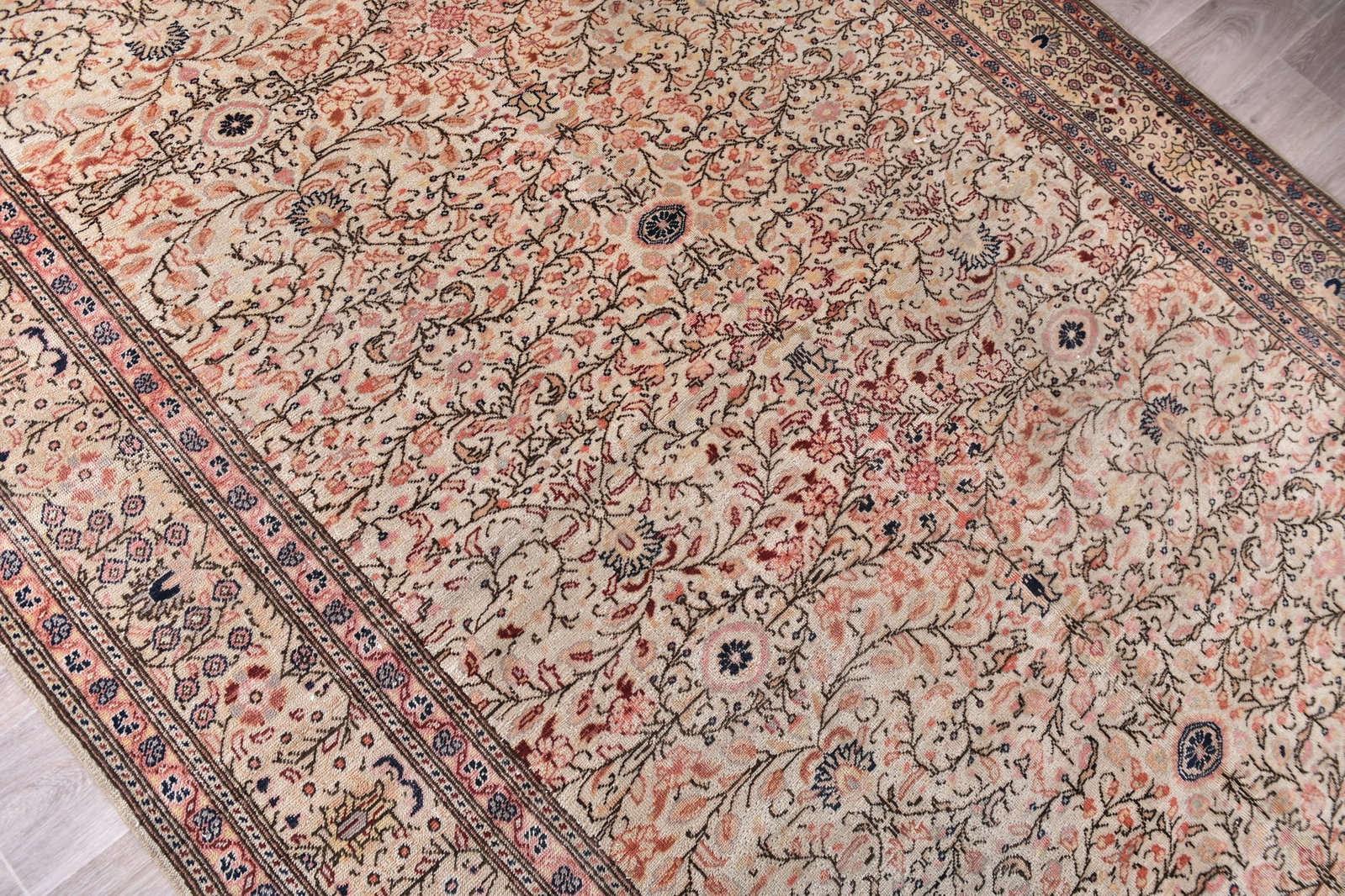6'3'' x 9'8'' Unique Handmade Vintage Rug - 243892 - 4