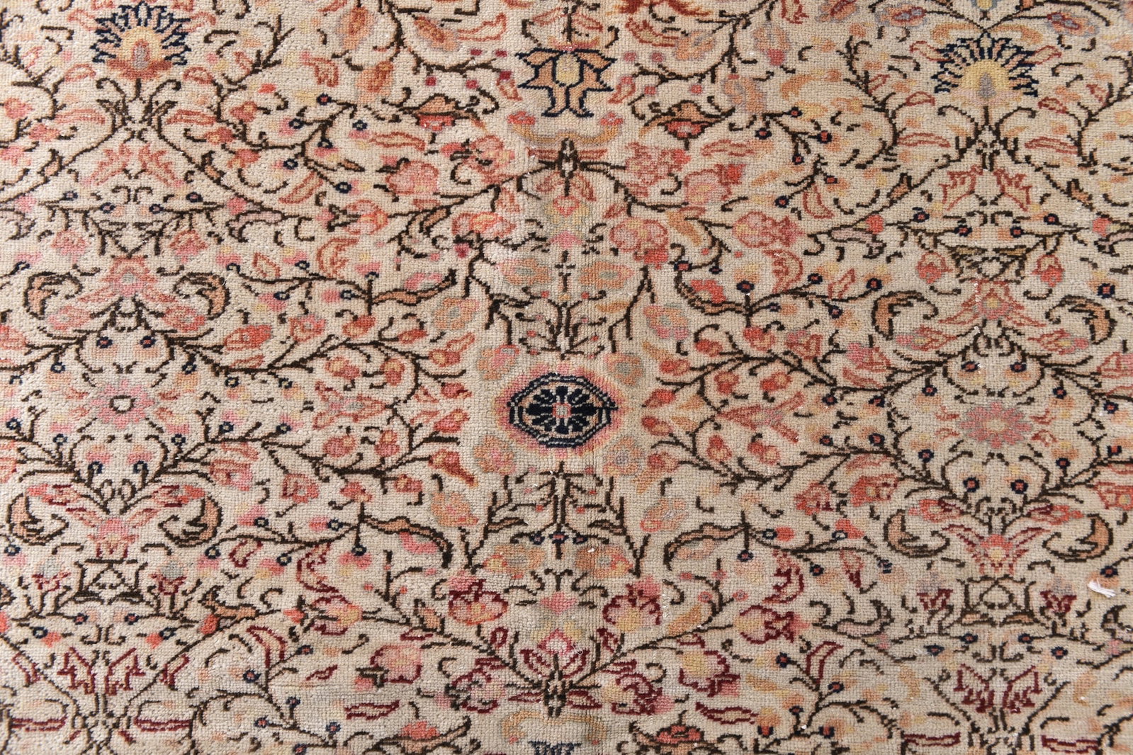 6'3'' x 9'8'' Unique Handmade Vintage Rug - 243892 - 5