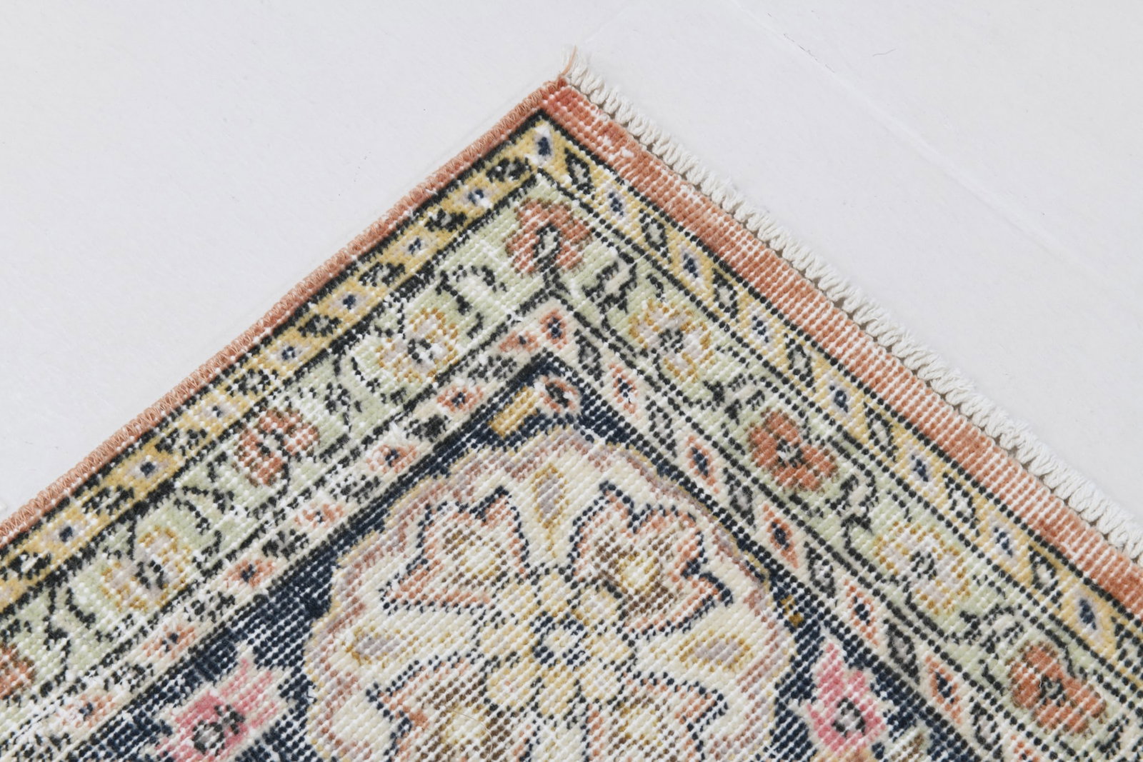 9'1'' x 13'2'' Vintage Wool Runner Rug - 20675 - 10