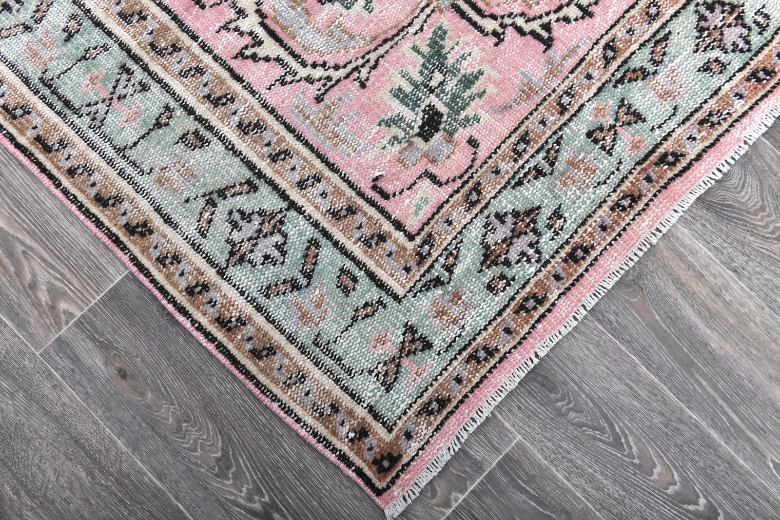 6'1'' x 9'8'' Handmade Vintage Wool Rug - 243817 - 7