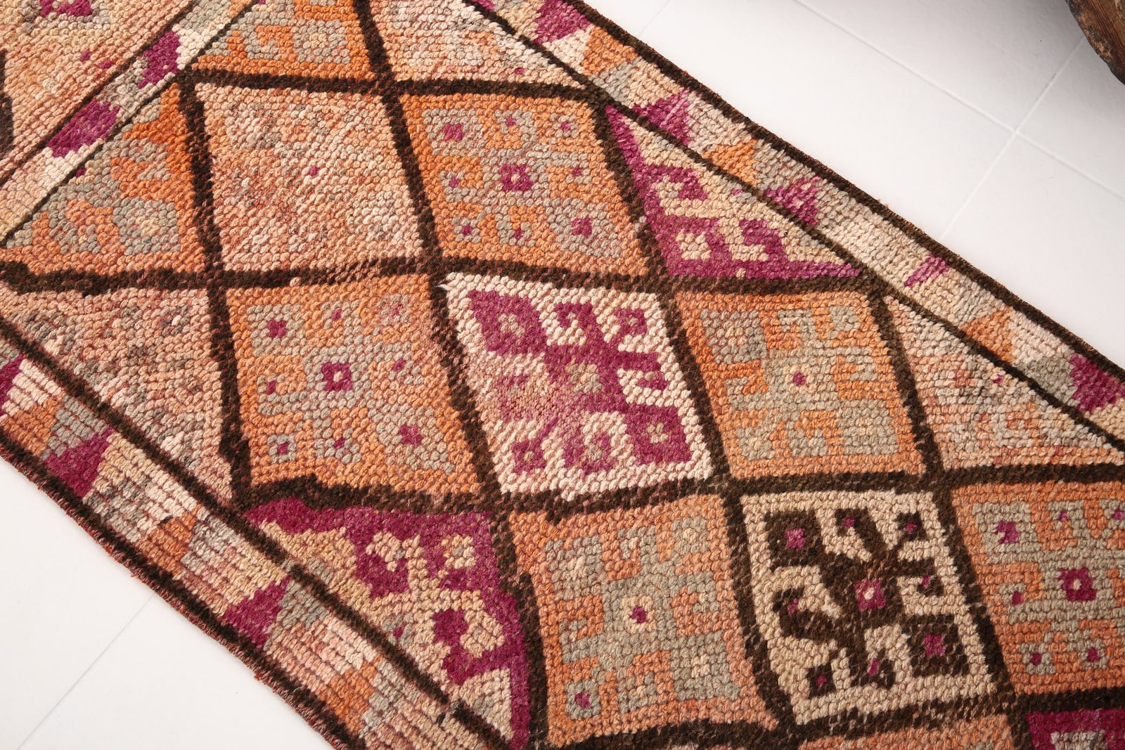 2'7'' x 13'5'' Vintage Wool Runner Rug - 6112 - 7