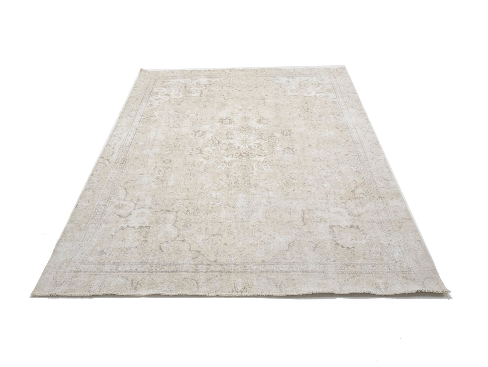Antique Muted Beige Floral 8X12 Distressed Vintage Oriental Rug - 4