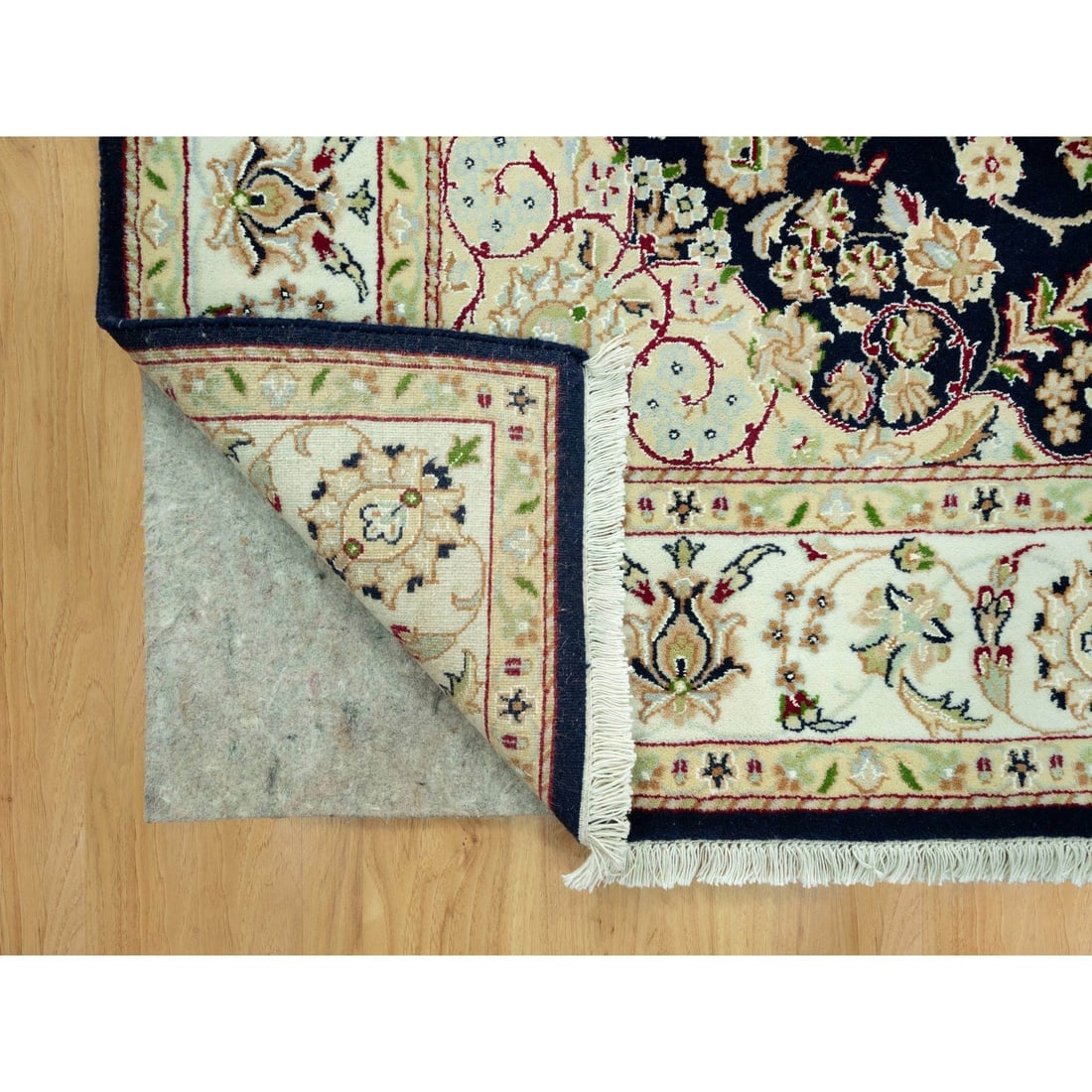 Scarlet Red Vintage Persian Baluch Hand Knotted Pure Wool Oriental Rug - 3