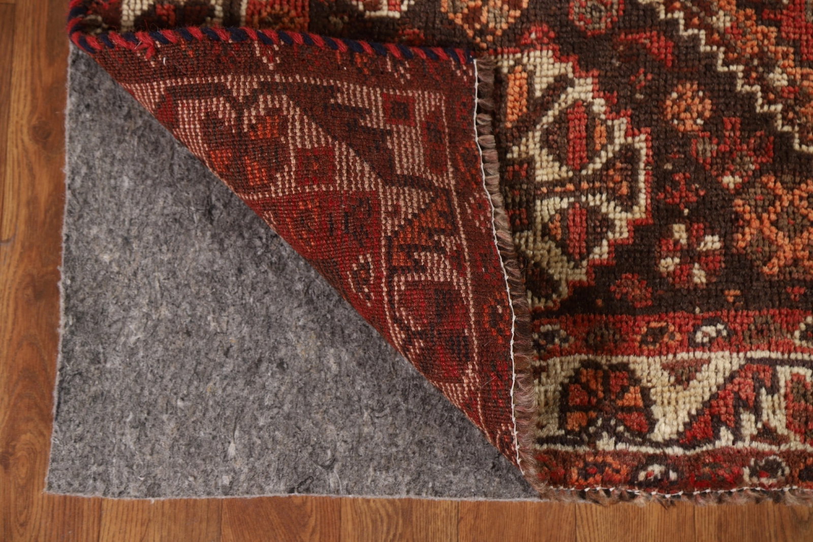 Antique Vegetable Dye Shiraz Persian Rug 5x7 - 8