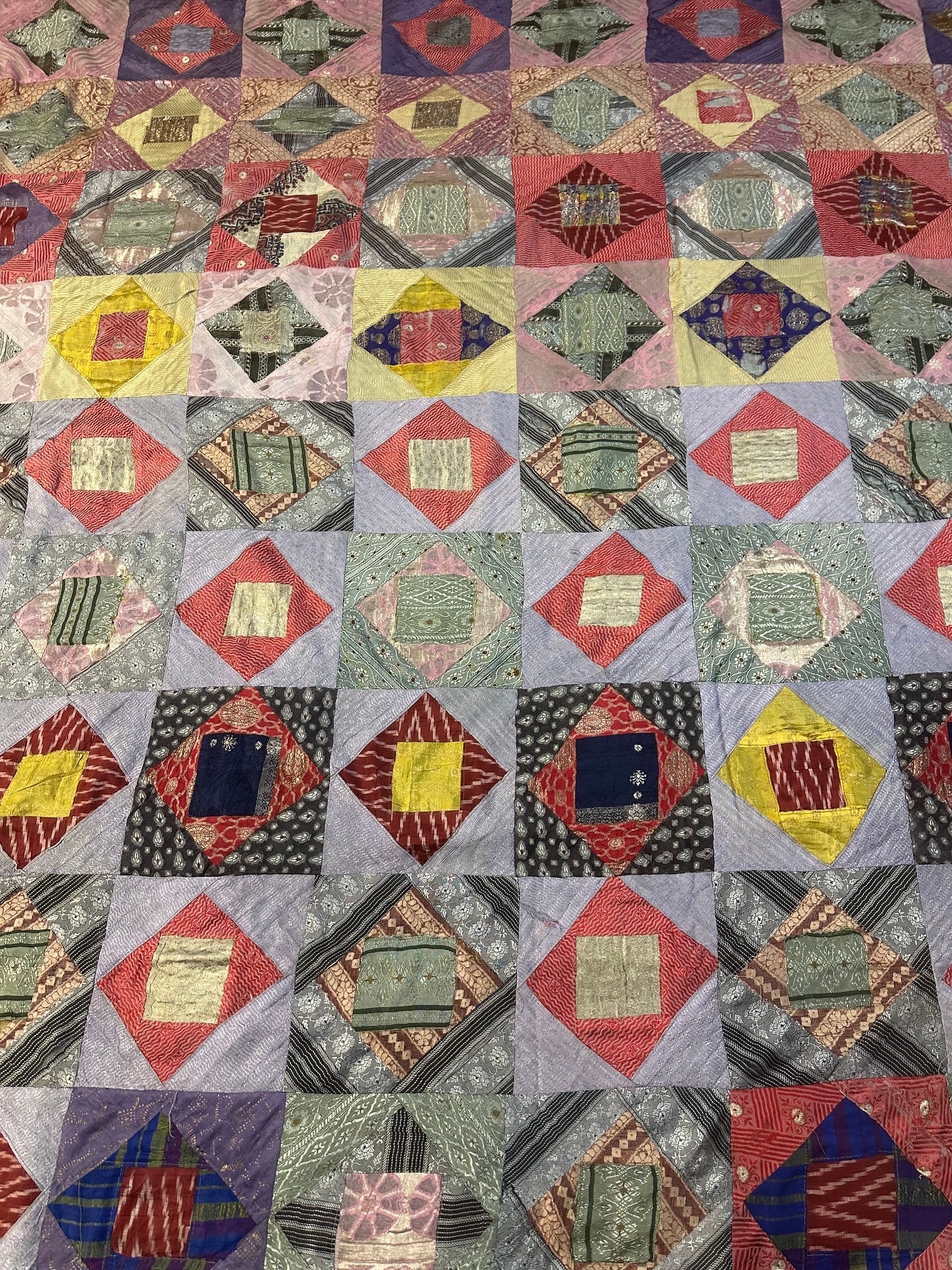 Antique Hand Knotted Quilt 5x8 ft - 5