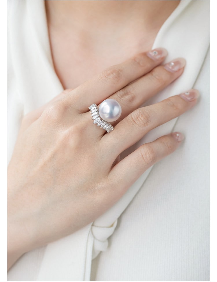 18K Gold GIA Vivid Venus South Sea White Pearl Ring - 2