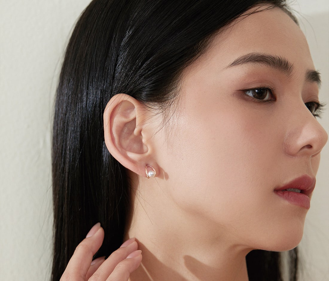18K Gold Slightly Flawed AKOYA Seawater Pearl Earrings - 2