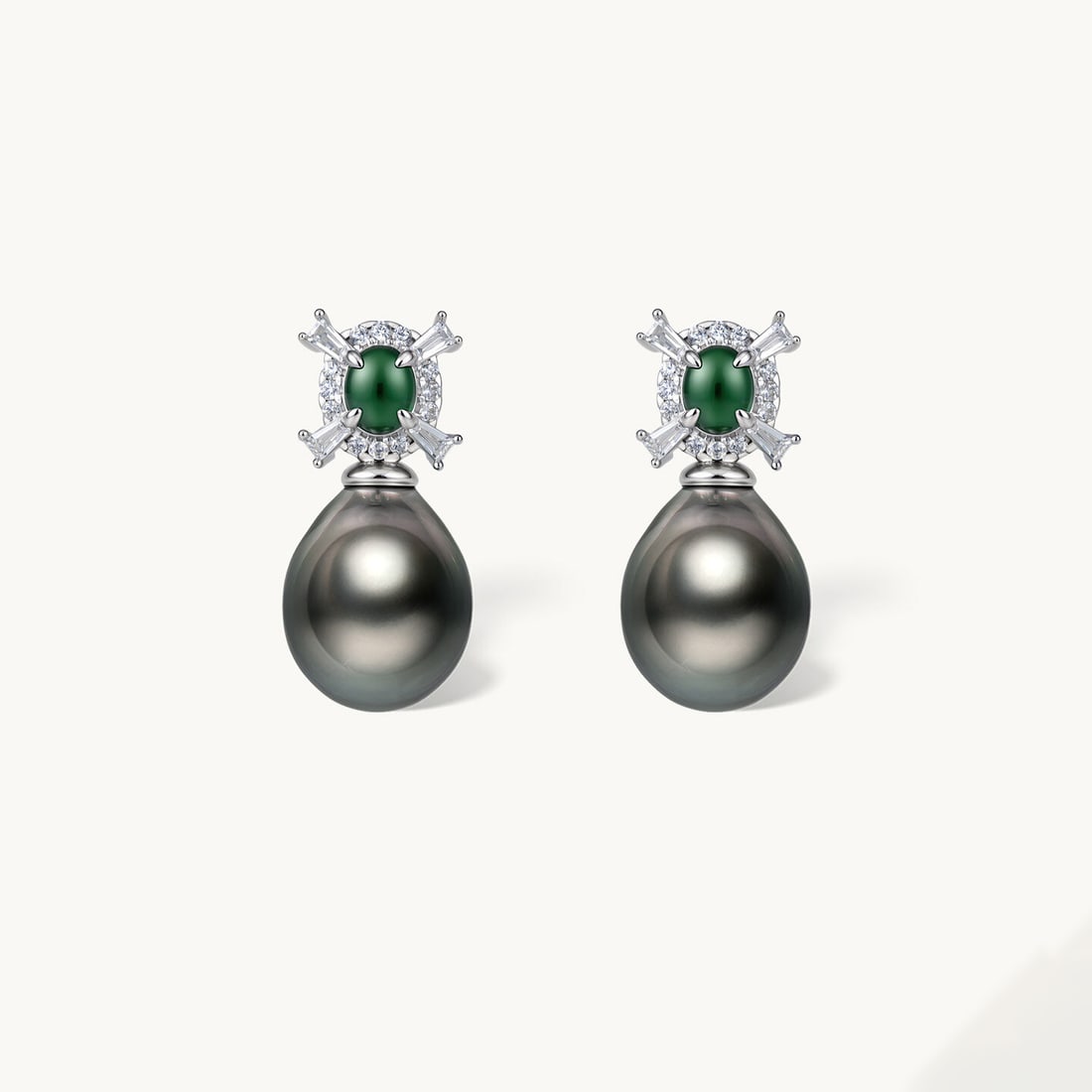 S925 Silver Tahitian Black Pearl Earrings: Title: S925 Silver Tahitian Black Pearl Earrings Description: These earrings feature Tahitian black pearls as the main stone, showcasing a unique deep luster. The round shape of the pearls complements