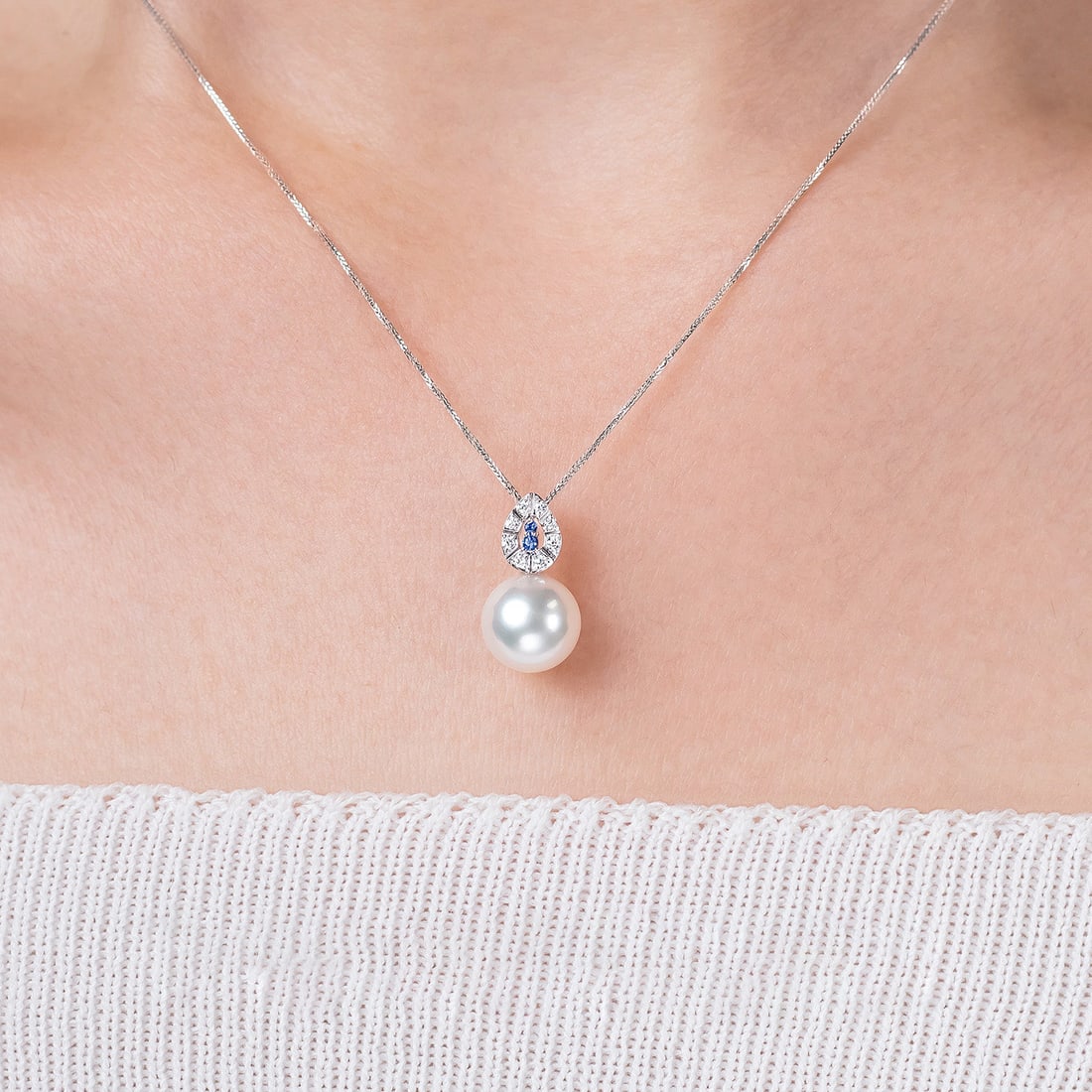 18K Gold Natural Sapphire Seawater Pearl Pendant - 2