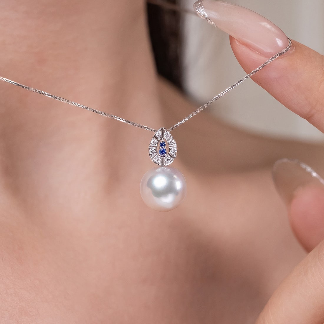 18K Gold Natural Sapphire Seawater Pearl Pendant - 3