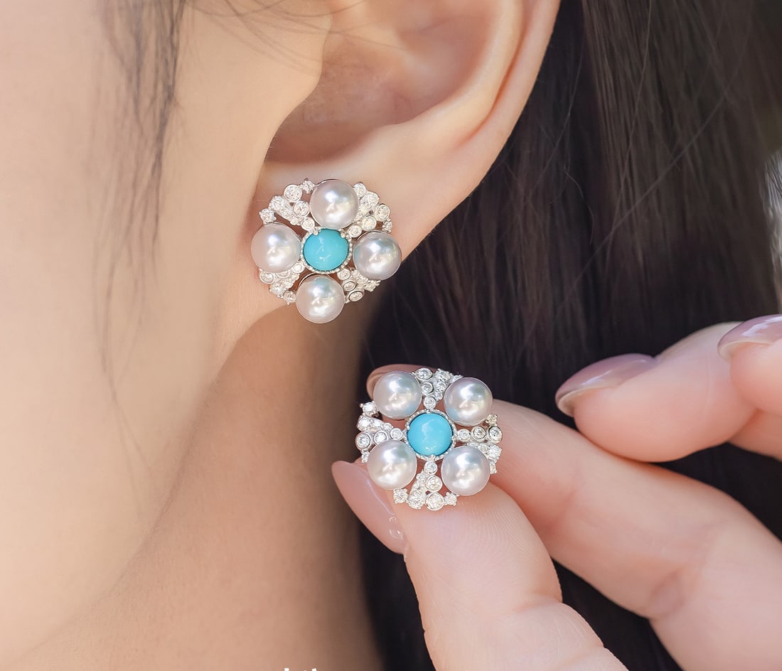 Silver Saltwater Pearl Stud Earrings - 2