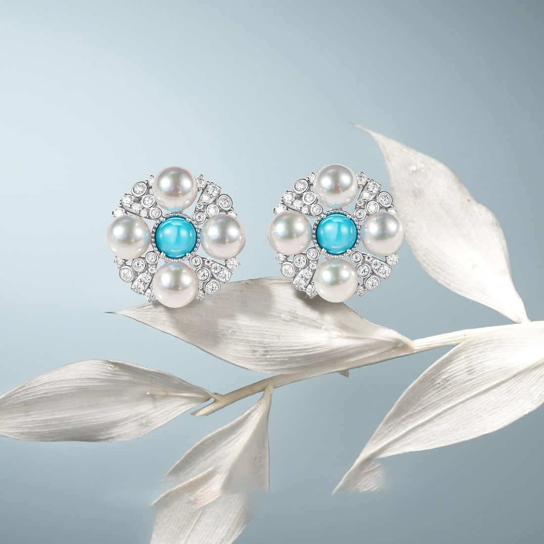 Silver Saltwater Pearl Stud Earrings - 3