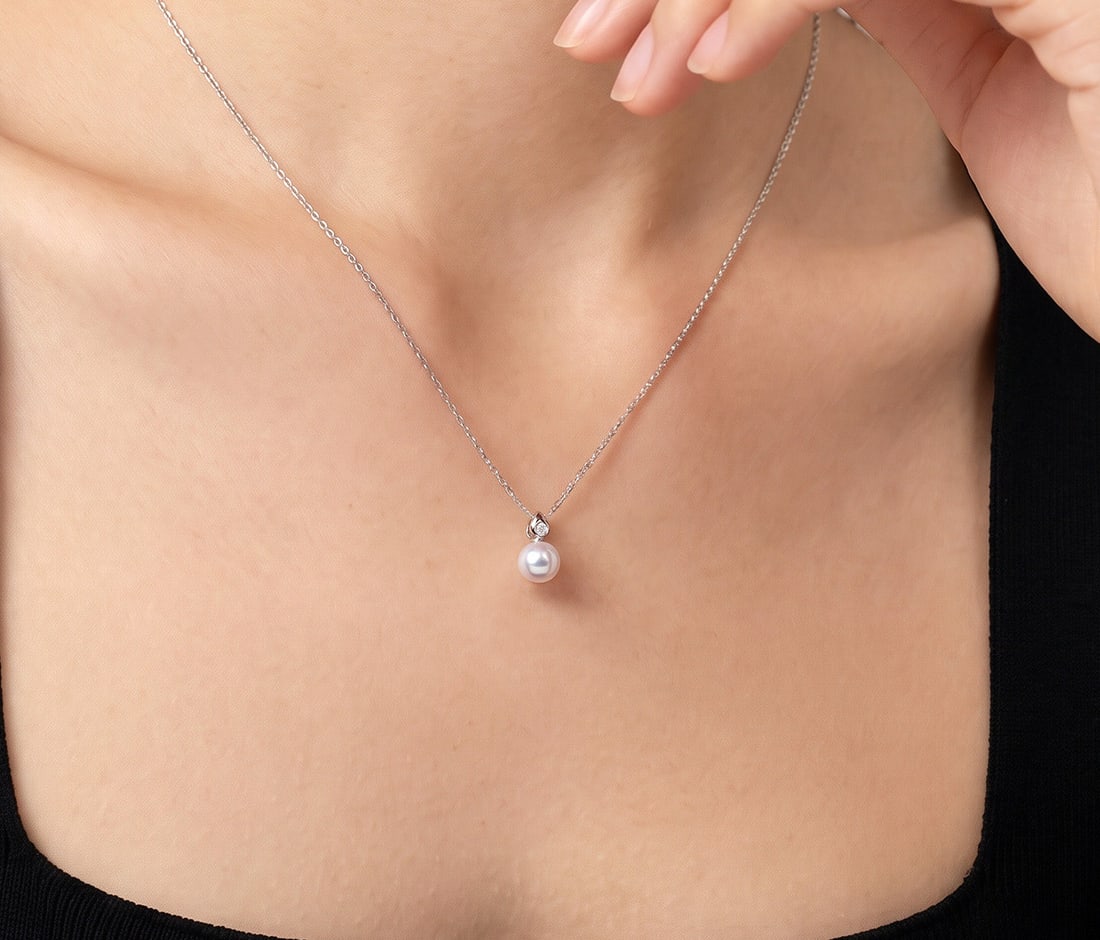 18K Gold Akoya Pearl Pendant - 2