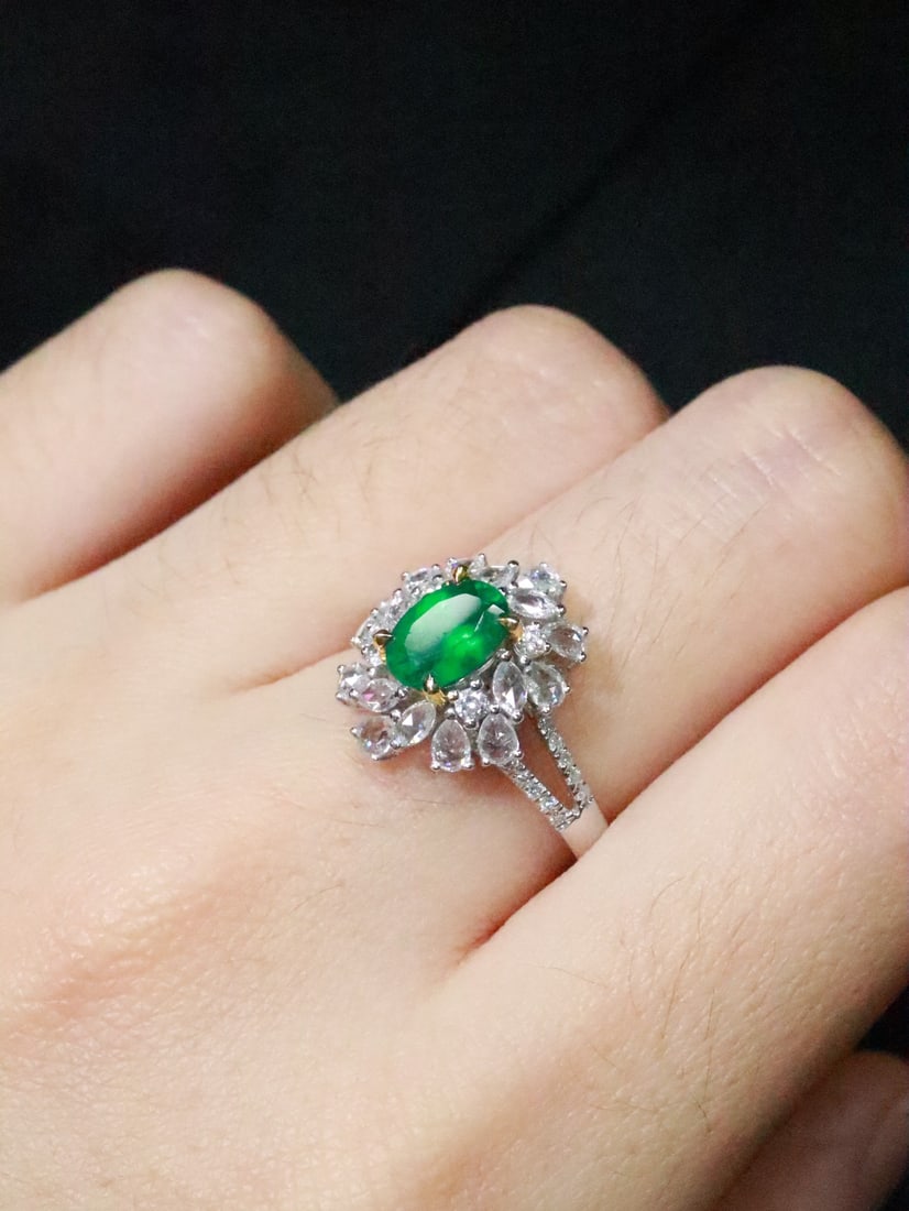 18K Gold Natural Emerald Ring - 6