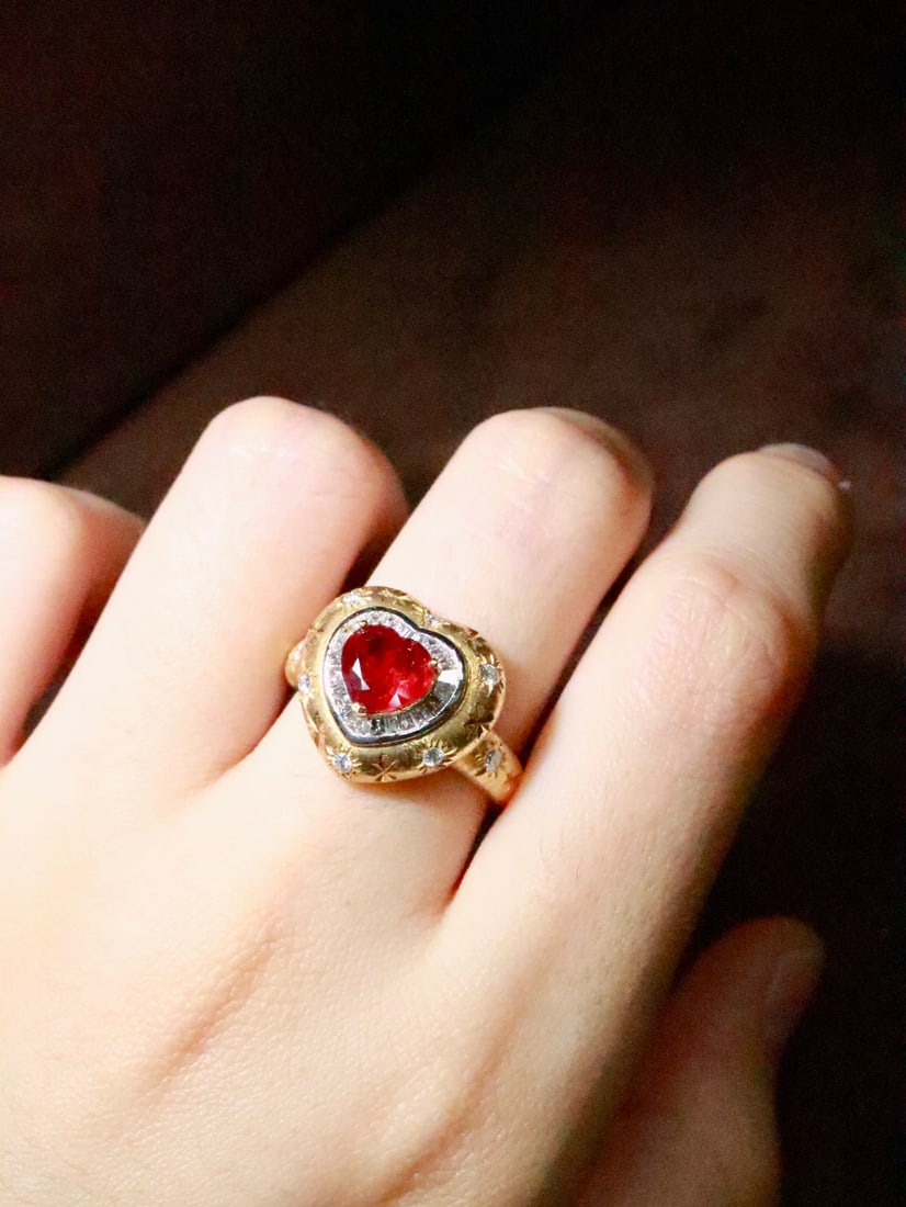 18K Gold Natural Ruby Ring - 6