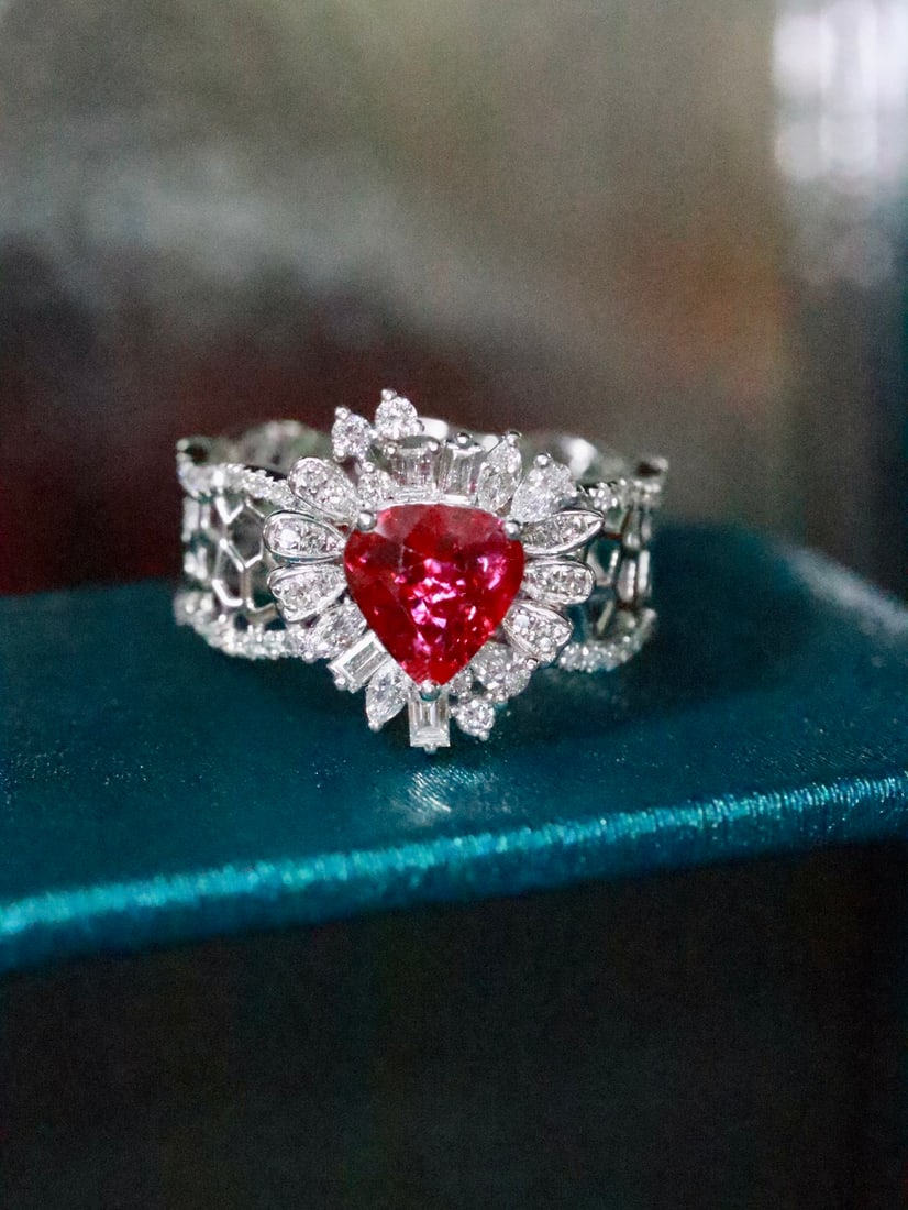 Platinum Natural Unheated Ruby Ring - 4