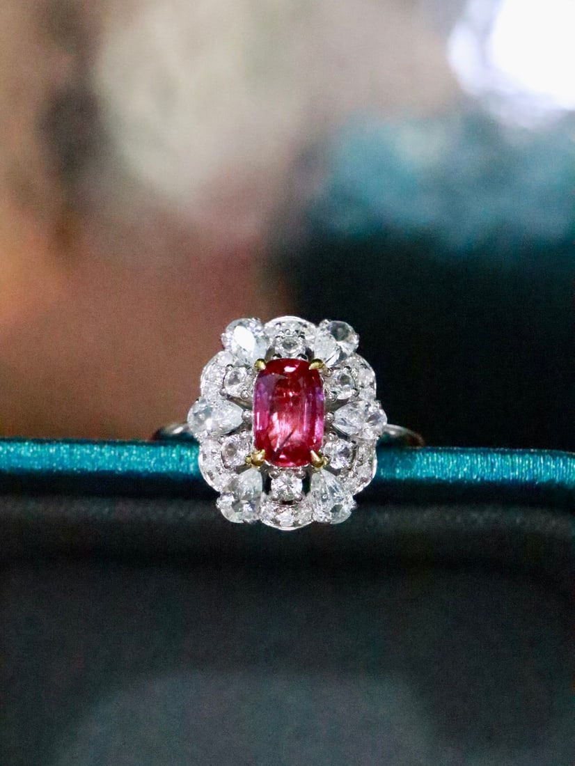 18K Gold Natural Unheated Ruby Ring - 4