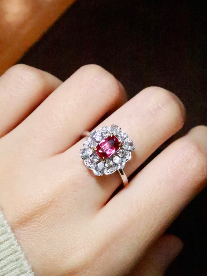 18K Gold Natural Unheated Ruby Ring - 6