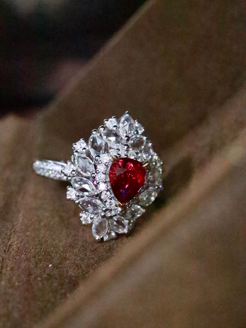 18K Gold Natural Unheated Ruby Ring - 3