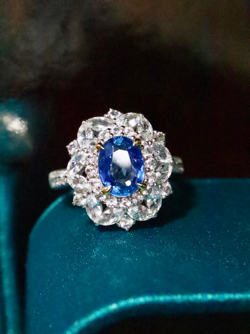 18K Gold Natural Sapphire Ring - 2