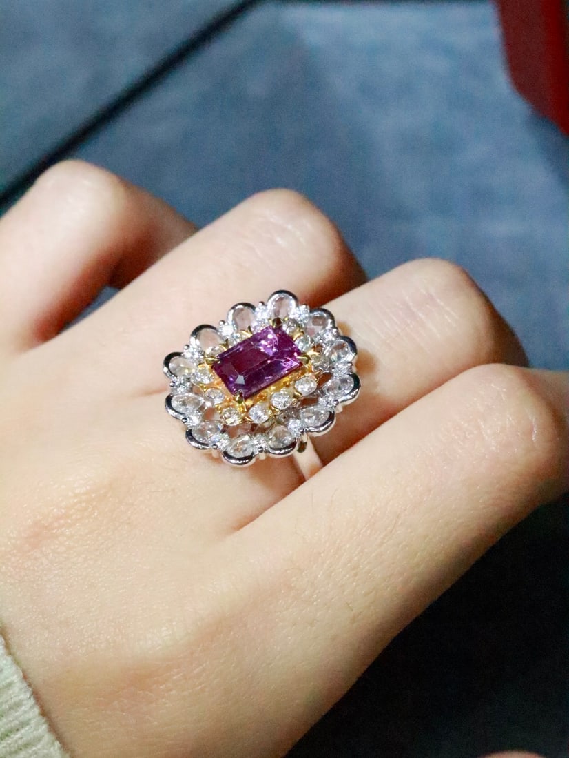 18K Gold Natural Blue Sapphire Ring - 6