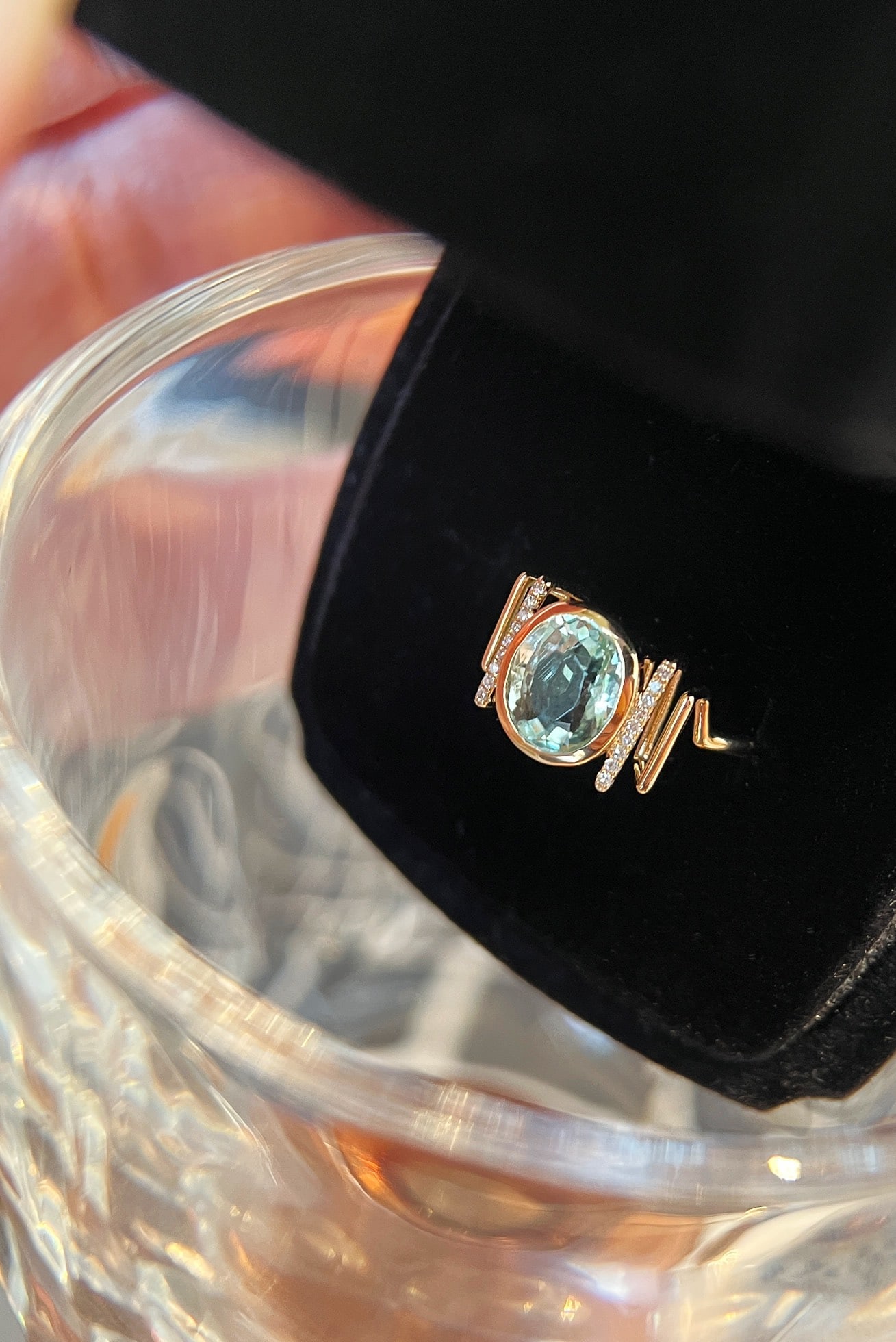 18K Gold Natural Mint Green Tourmaline Ring - 4