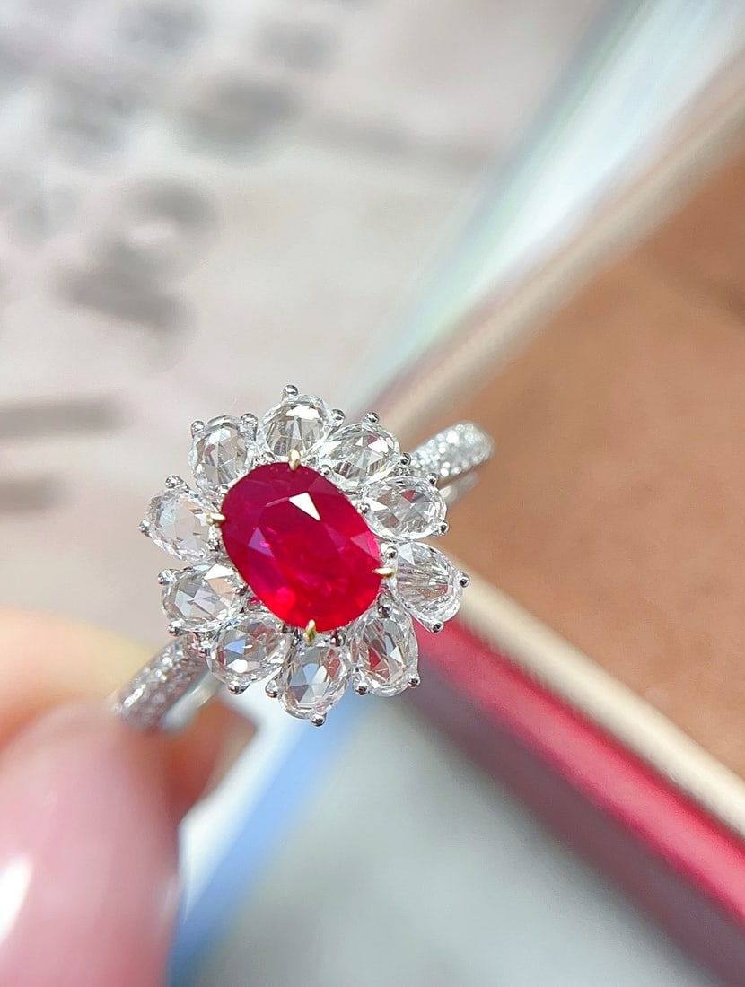 18K Gold Natural Ruby Ring - 3