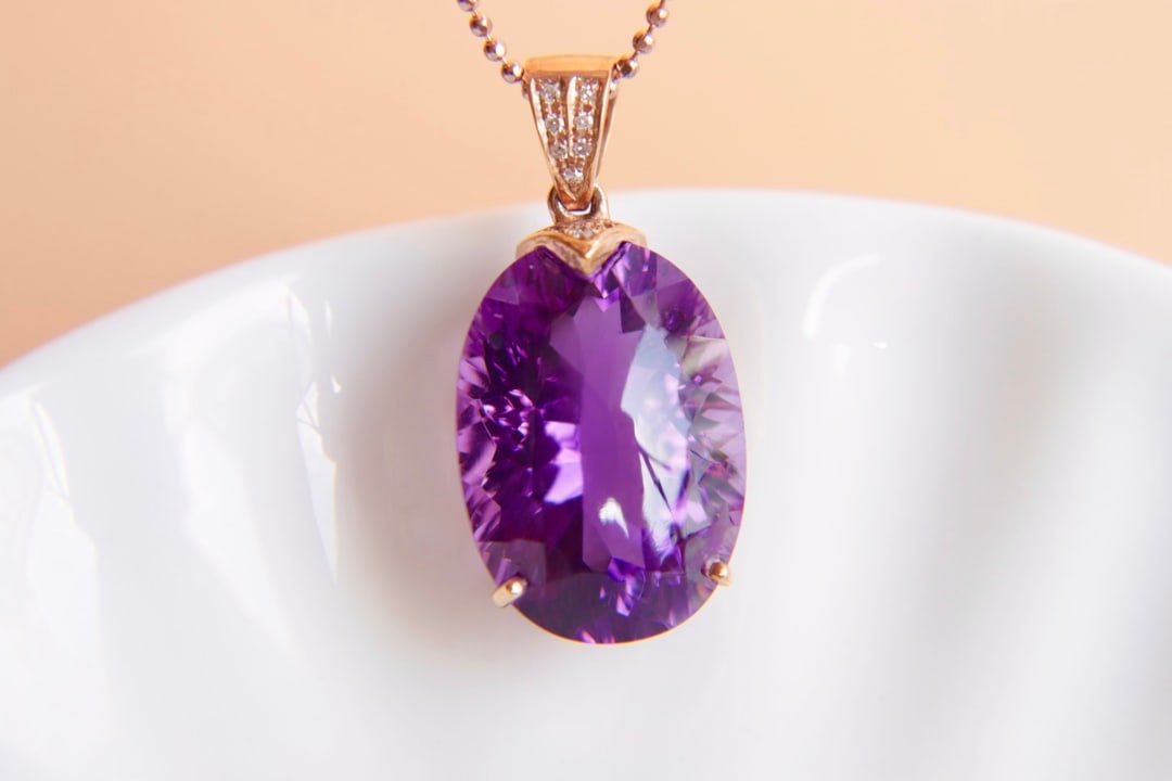 18K Gold Amethyst Diamond Pendant - 3