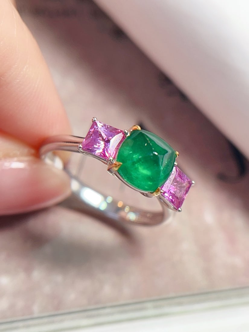 18K Gold Emerald Ring - 3