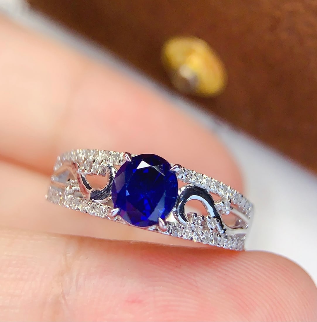 18K Gold Natural Sapphire Ring - 2