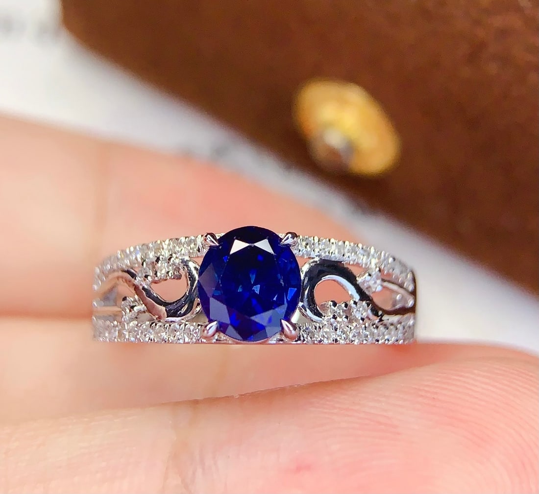 18K Gold Natural Sapphire Ring - 4