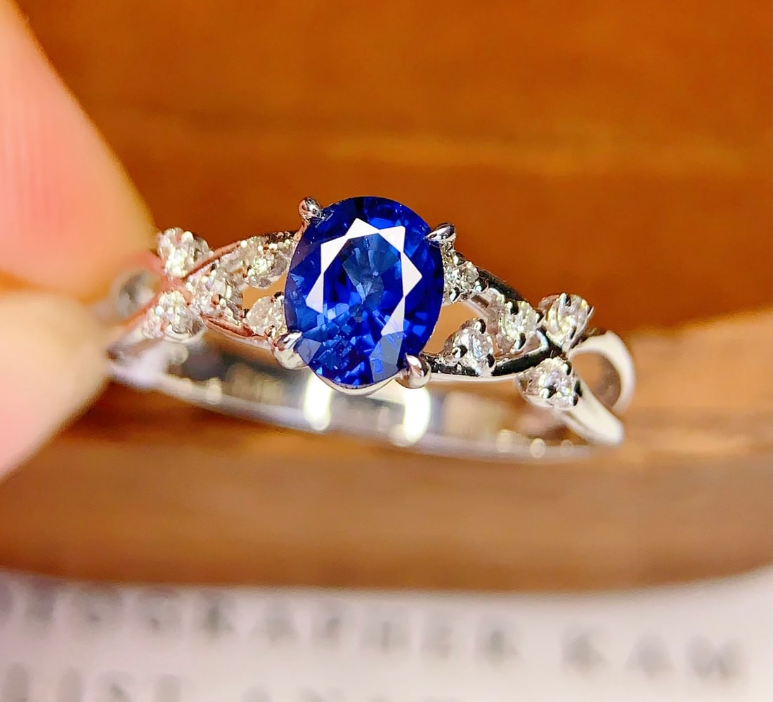18K Gold Natural Sapphire Ring - 4