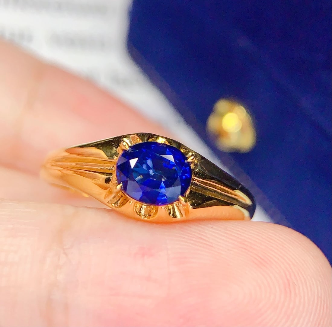 18K Gold Natural Sapphire Ring - 2