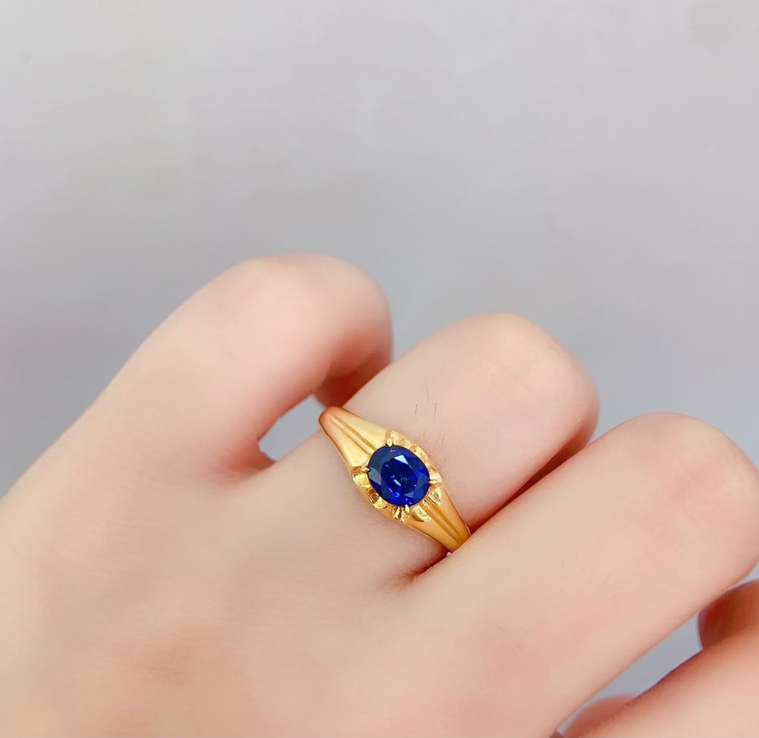 18K Gold Natural Sapphire Ring - 6