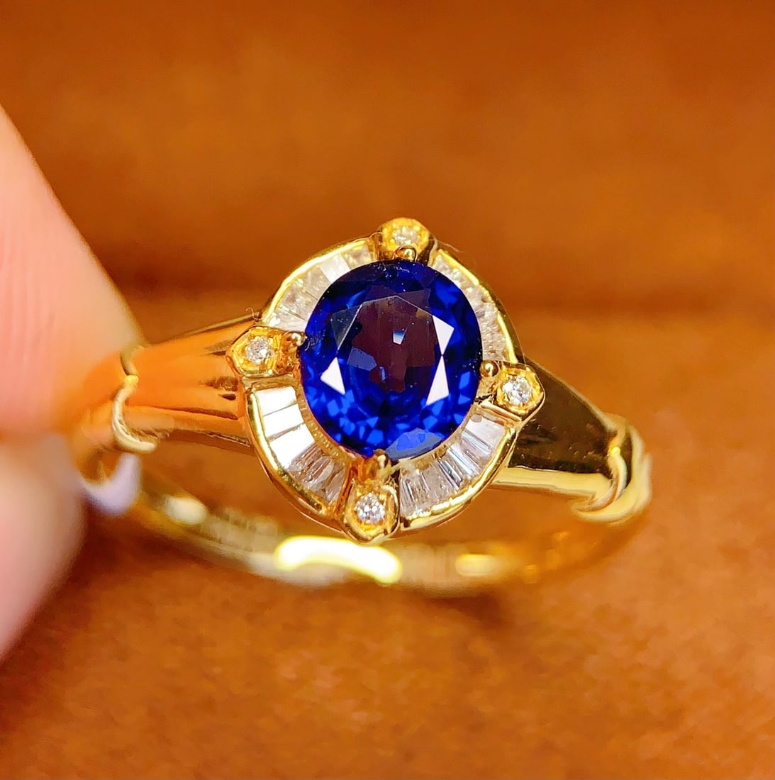18K Gold Natural Sapphire Ring - 4
