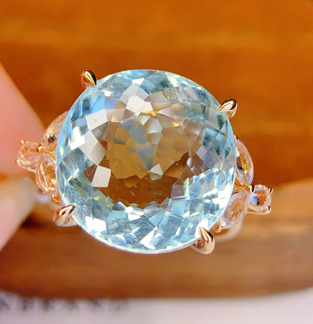 18K Gold Natural Aquamarine Ring - 4