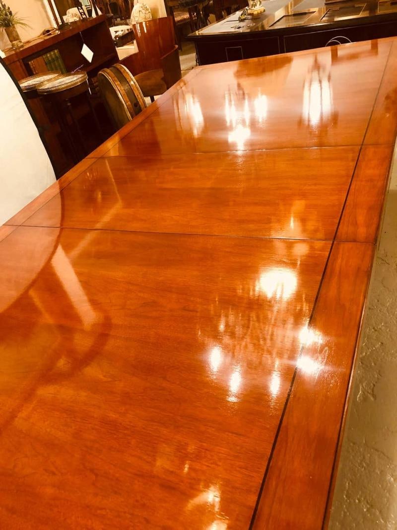 Ralph Lauren Modern Hollywood Dining Table Part of a Extensive Lauren Collection - 4