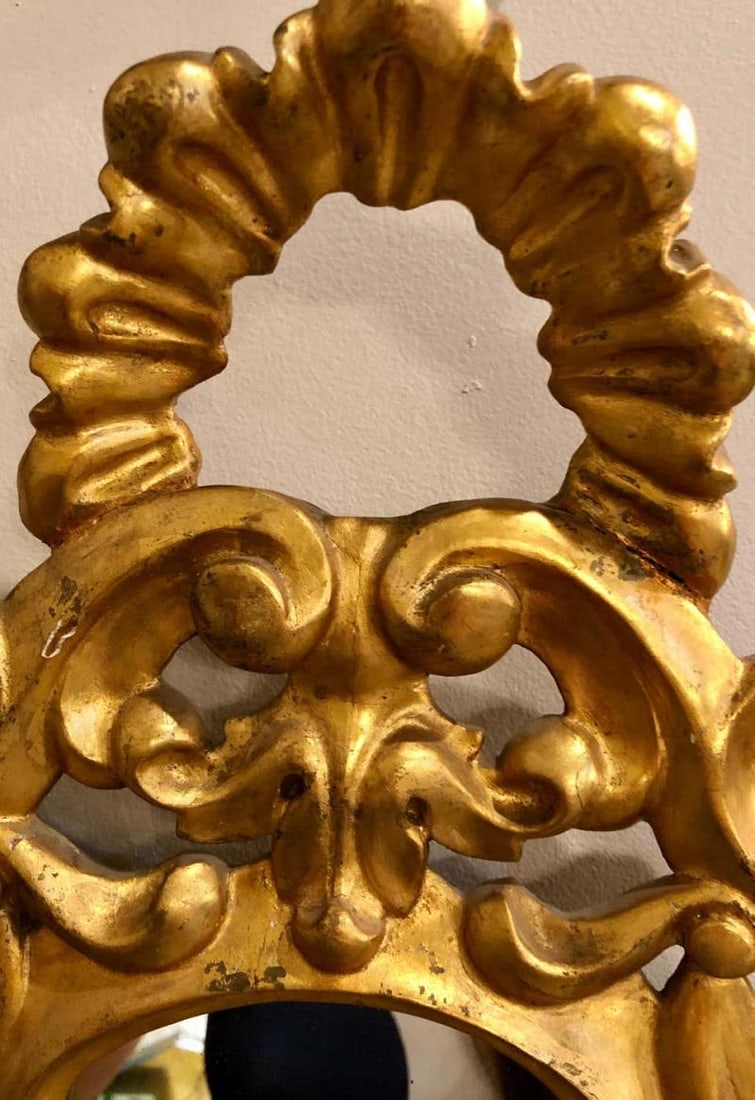Pair of Italian Rococo Wall Mirrors, Giltwood Carved - 9